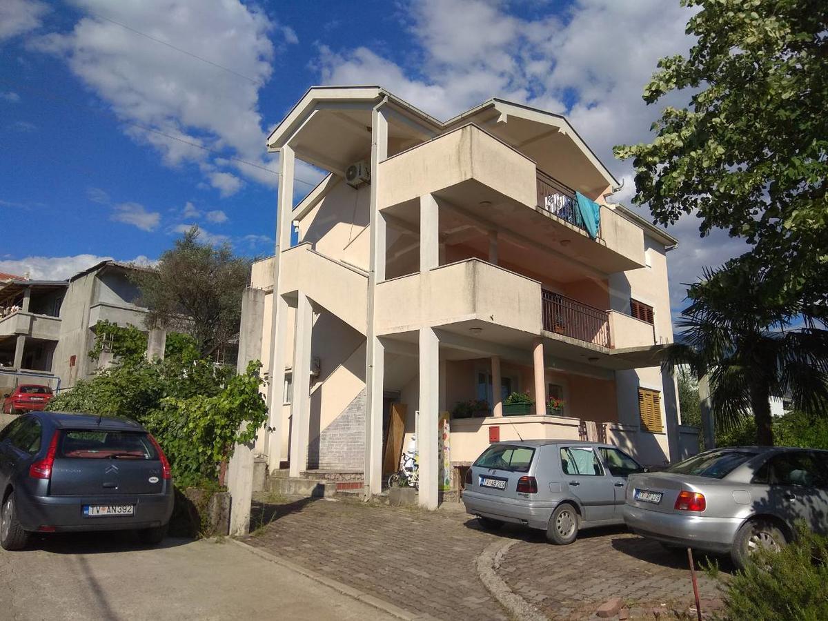 Vladivostok Apartments Τίβατ Εξωτερικό φωτογραφία